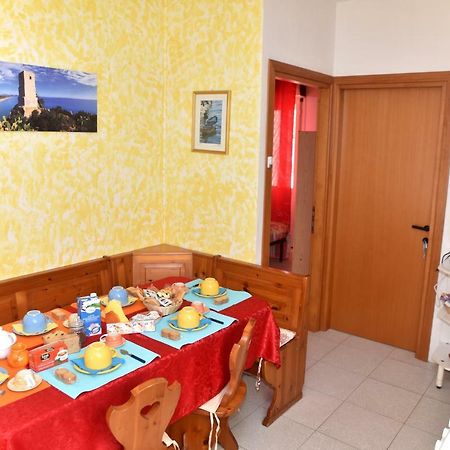 B&B Sa Pintadera Muravera Luaran gambar