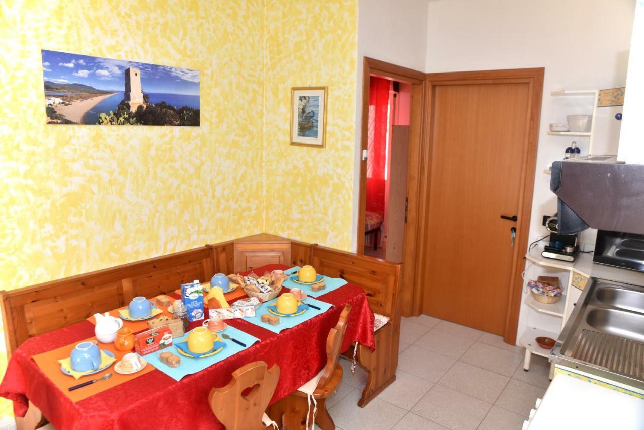 B&B Sa Pintadera Muravera Luaran gambar
