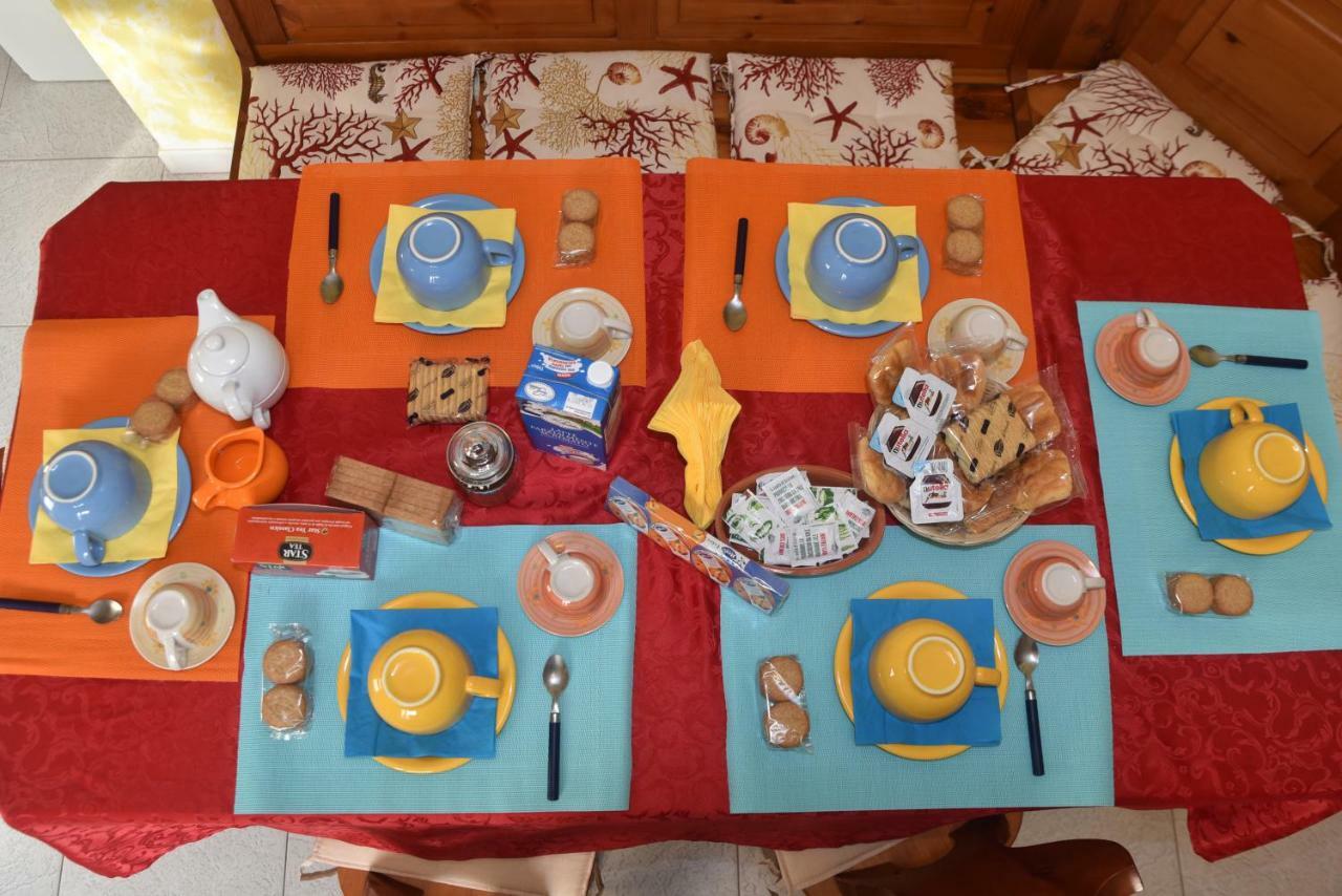 B&B Sa Pintadera Muravera Luaran gambar